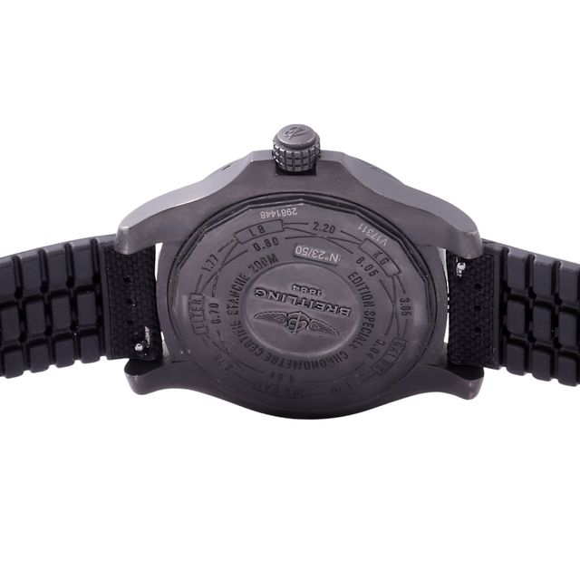 Breitling Avenger Blackbird V17311 Image 4